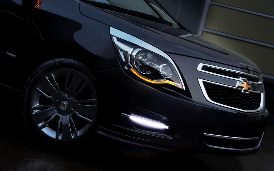  Chevrolet Cobalt Concept 2011 года  (фото 6 из 18)
